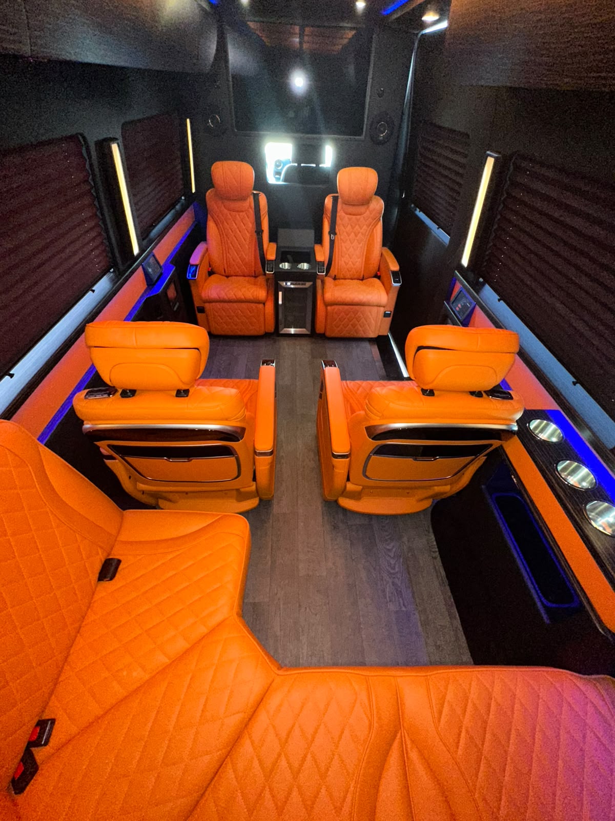 Private Niagara Falls tour from Toronto in a luxury chauffeured van